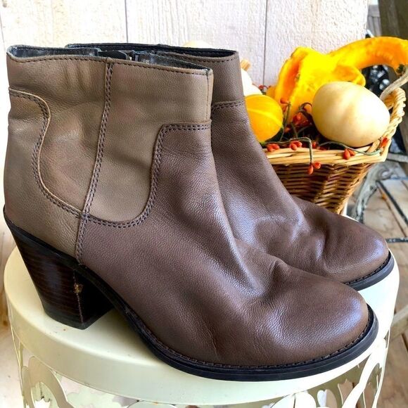 Seychelles Brown Leather Ankle Booties Heel - Picture 1 of 13